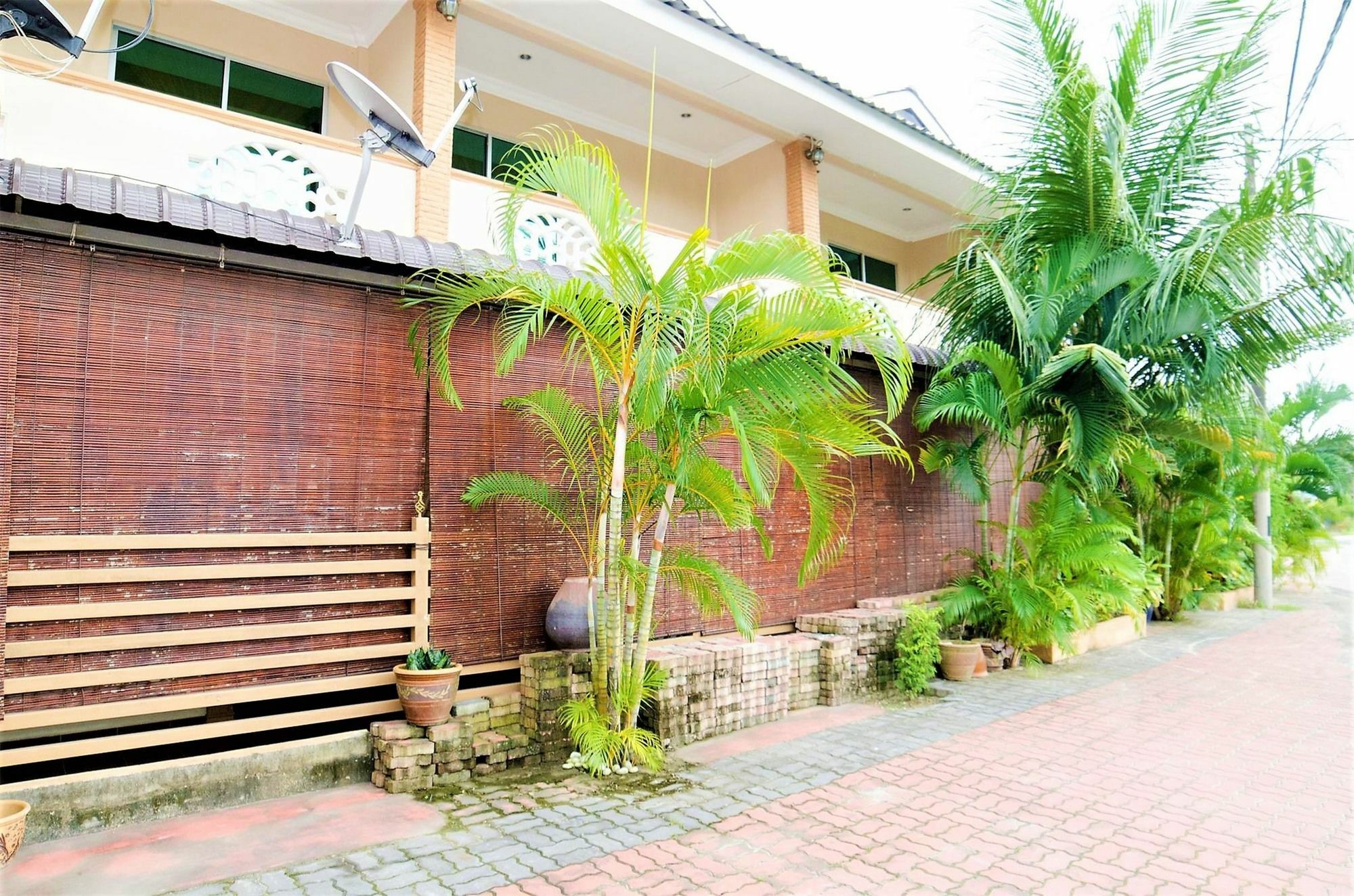 Zen Rooms Padang Puteh Pantai Cenang  Ngoại thất bức ảnh